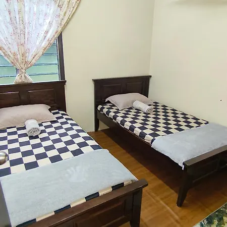 Cinta Homestay Satu Uthm Parit Raja Exterior photo