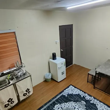 Cinta Homestay Satu Uthm Parit Raja Exterior photo